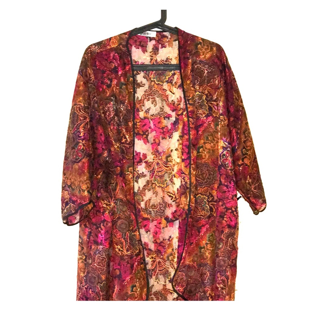 Vintage Dark Floral Kimono